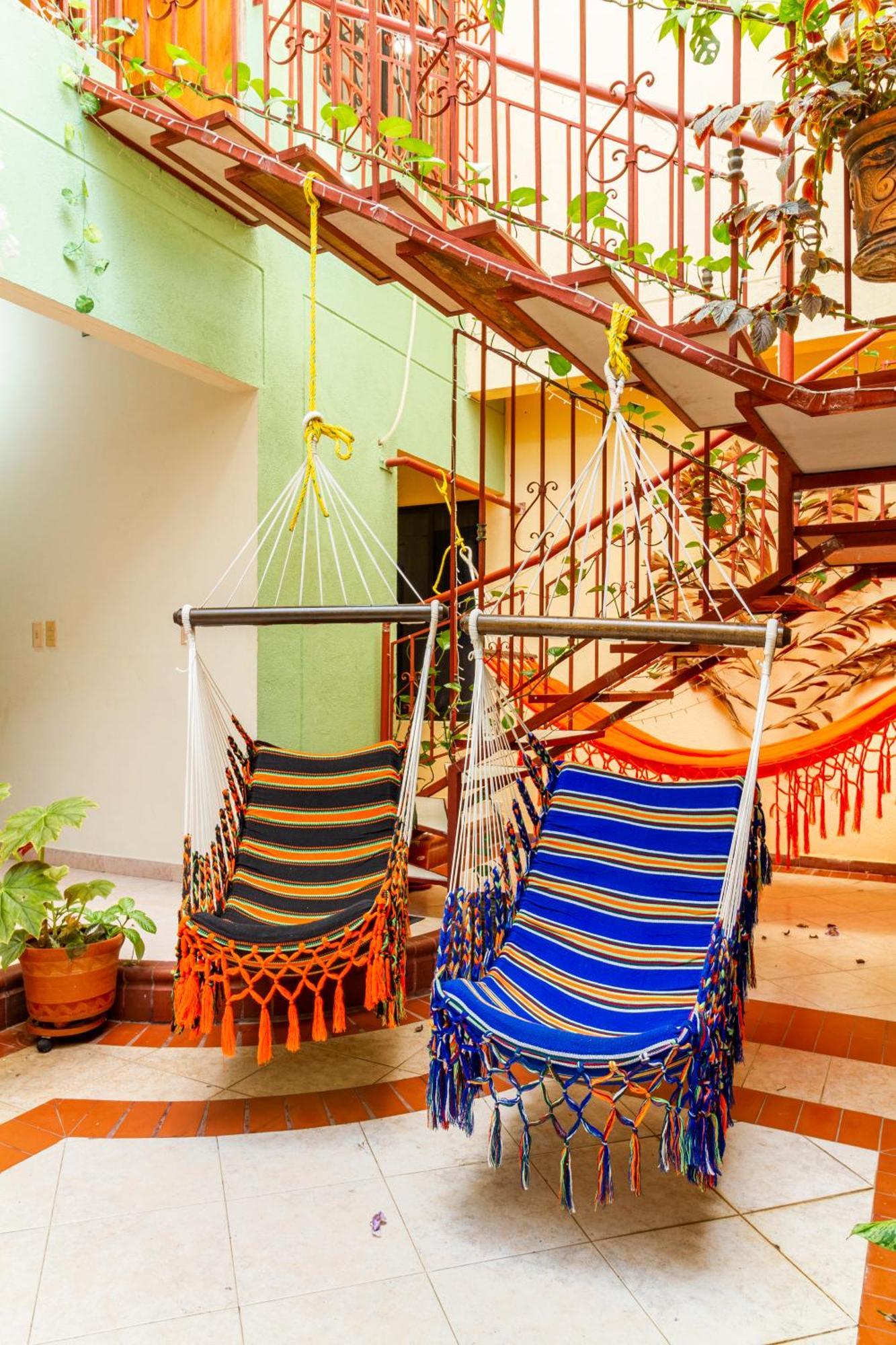 Hostal Cartagonova - Habitaciones Privadas Y Amplias Cerca A Zonas Turisticas Cartagena Ngoại thất bức ảnh