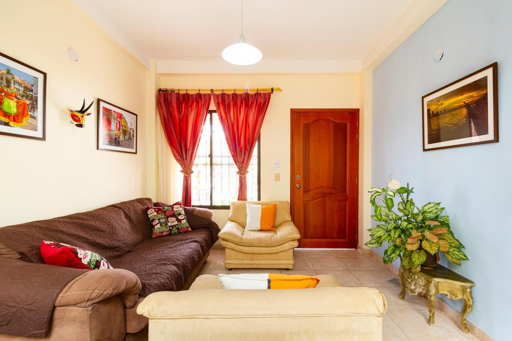 Hostal Cartagonova - Habitaciones Privadas Y Amplias Cerca A Zonas Turisticas Cartagena Ngoại thất bức ảnh